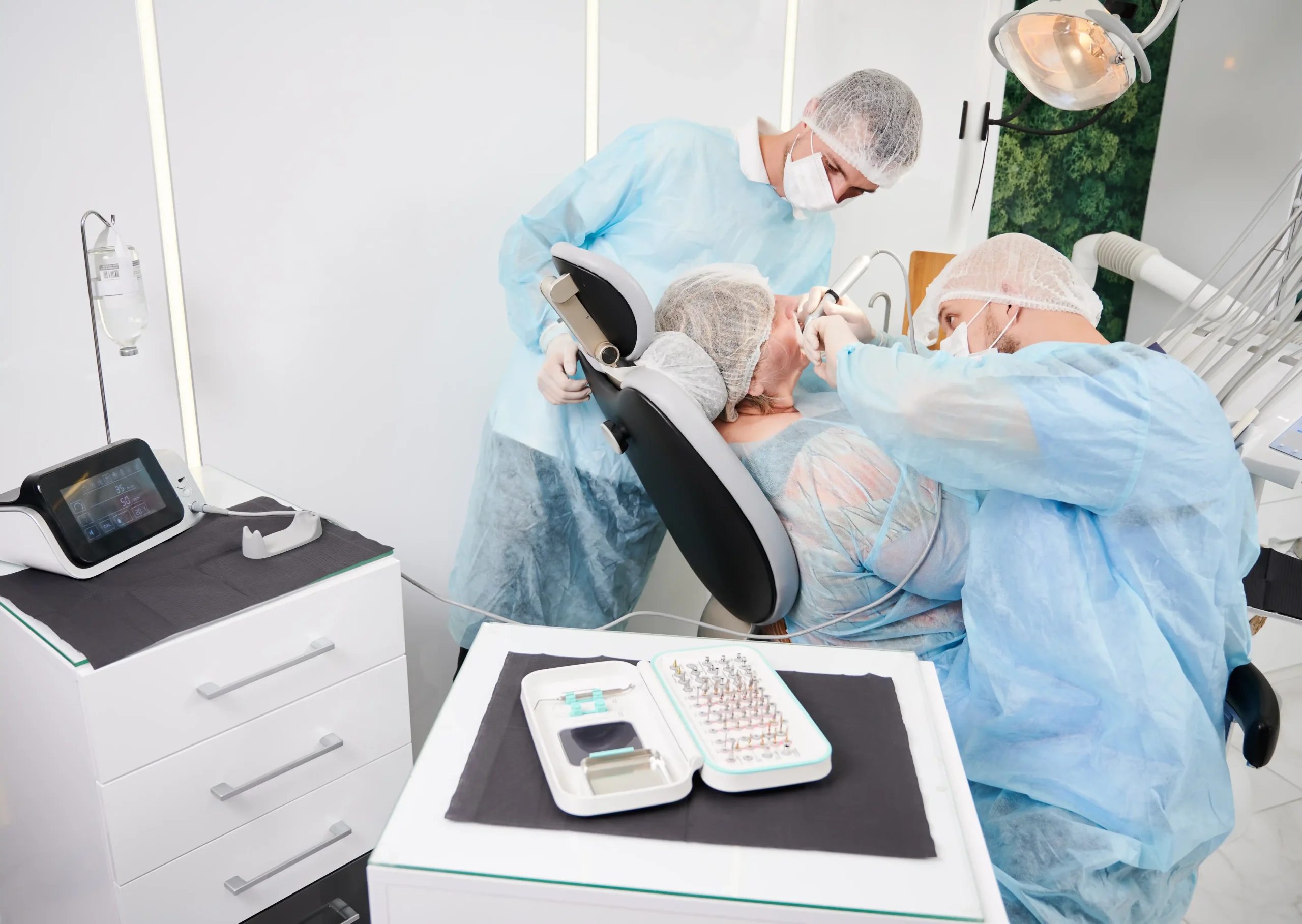 Dental Implants & Oral Surgery Clinics